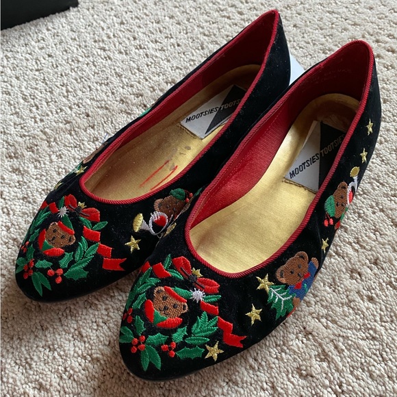 American Vintage Shoes - Mootsies Tootsies Christmas Bear Flats